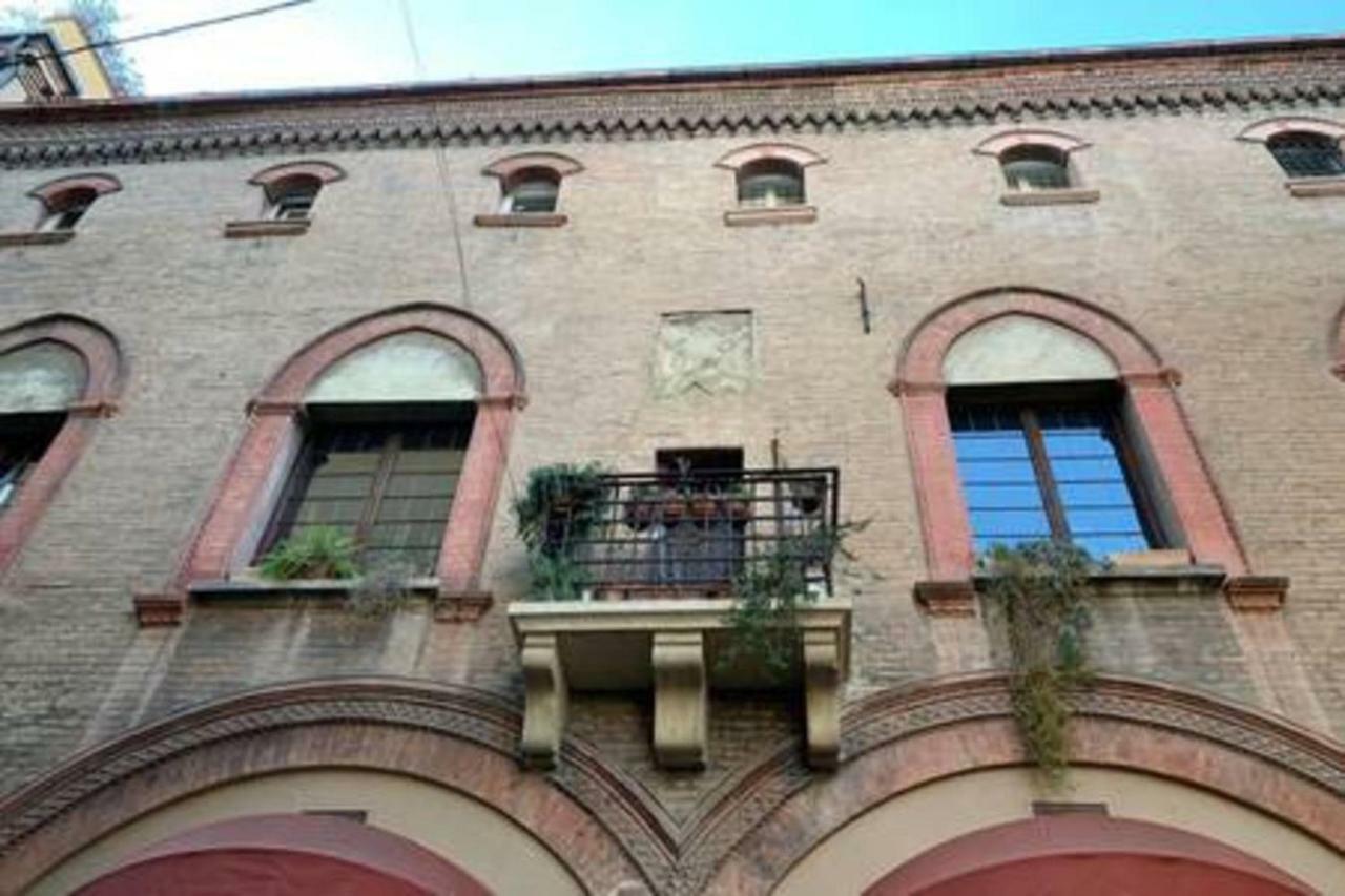 Whouse Suite Porta Di Castello Bologna Buitenkant foto
